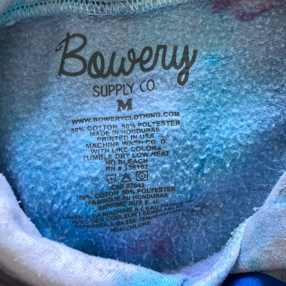 Sweaters - NASA multicolored hoodie!